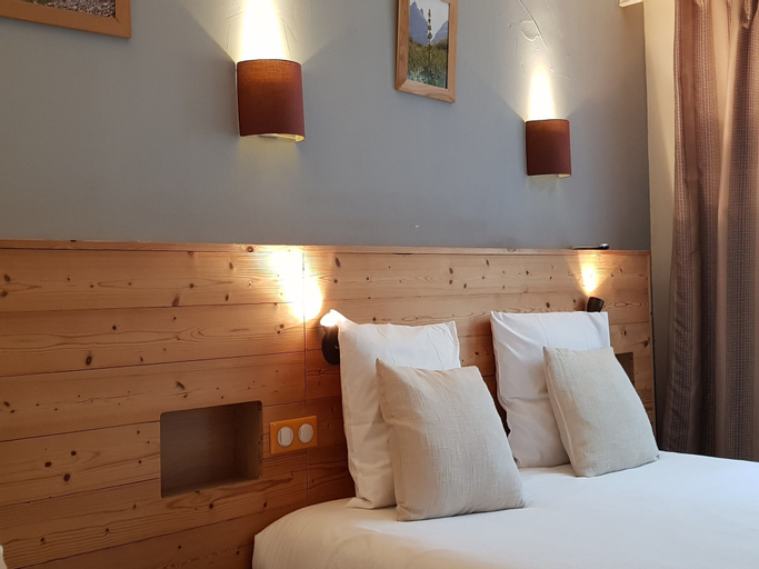 Savoy Hotel, Savoie