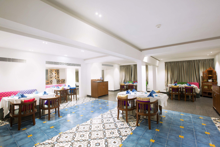 Food & Drinks 4, Regenta Central Deccan, Chennai