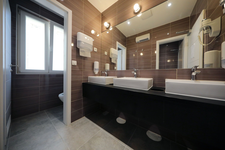 Bathroom 3, Downtown Boutique Hostel, Zadar