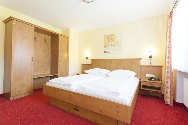 Bedroom 4, Appartements Reiter am See, Traunstein