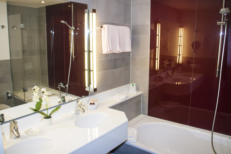 Bathroom 3, Hotel zum Adler, Bonn
