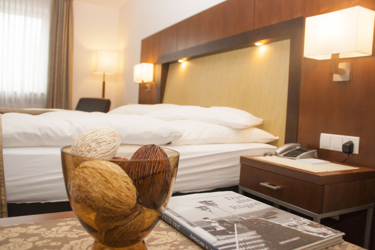 Bedroom 2, Hotel zum Adler, Bonn