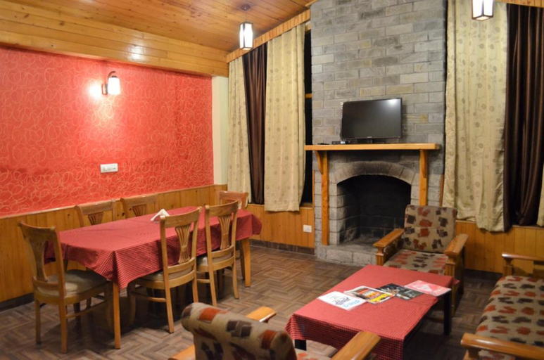 Food & Drinks 4, Gezellig Inn - Kanyal Villas, Kullu