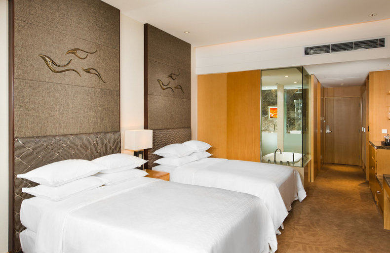 Bedroom 4, Sheraton Yantai Golden Beach Resort, Yantai