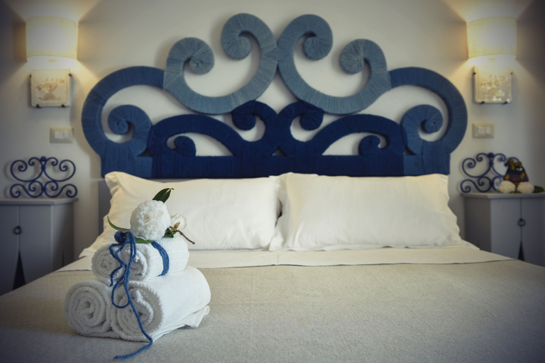 Bedroom 2, Bisos Ospitalità diffusa eco-sostenibile, Oristano