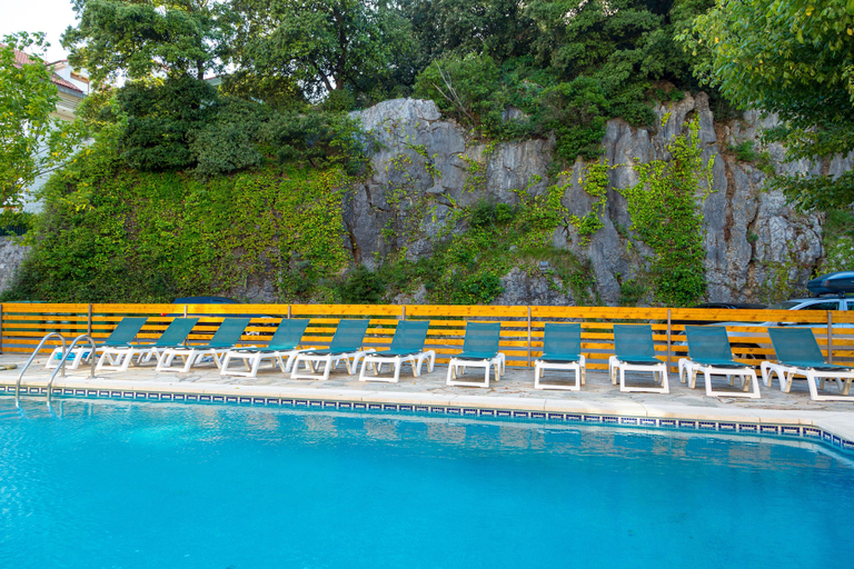 Sport & Beauty 5, Apartamentos Los Arces, Cantabria