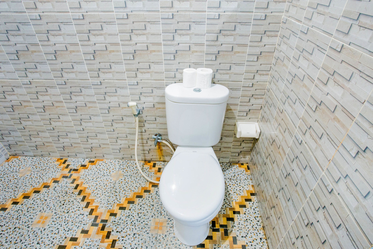 Bathroom 4, Kastapar Bridge Guest House Lembongan, Klungkung