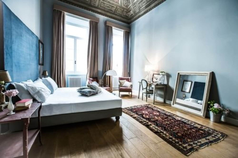 Bedroom 5, Soprarno Suites, Florence