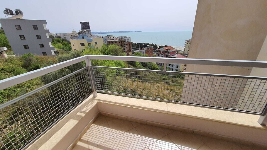Others 2, Real Hotel, Durrësit