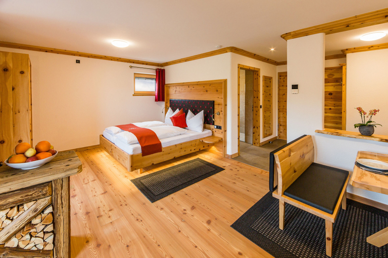 Bedroom 4, Gästehaus Sonnenwirth, Heilbronn