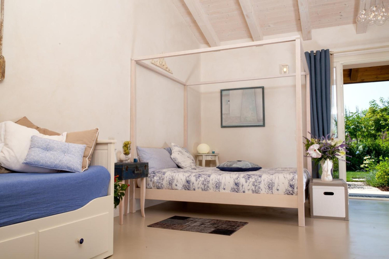 Bedroom 4, Bocca di Bacco, Verona