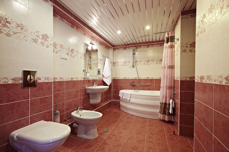 Bathroom 3, Orbita Hotel Complex, Minsk