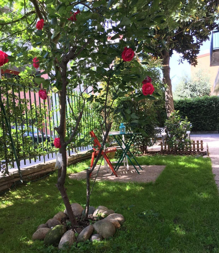 Others 5, Hotel Brivio, Milano