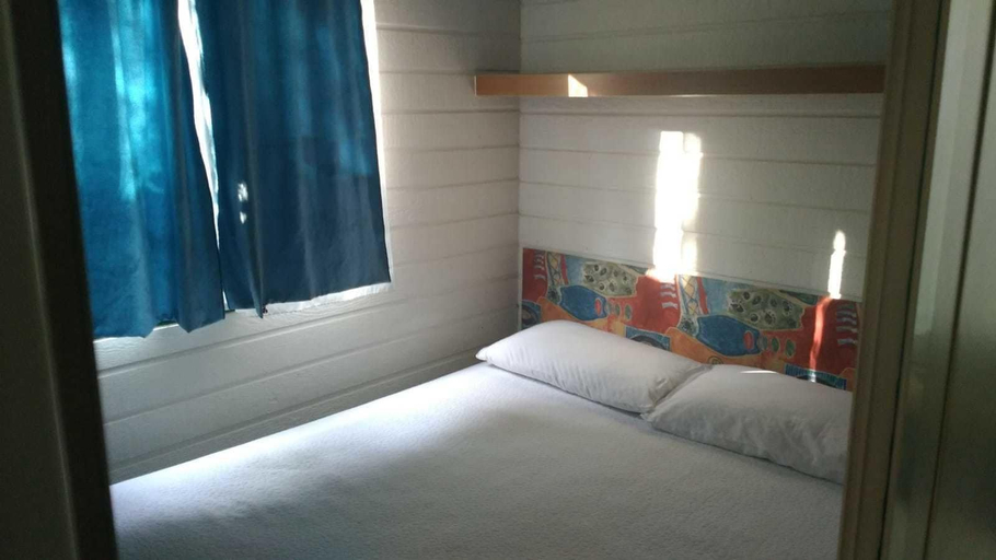 Bedroom 3, Camping Barchi, Latina