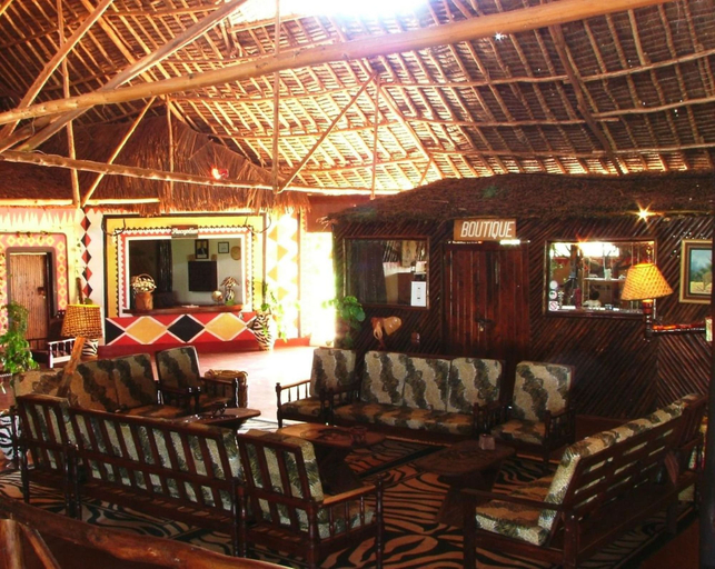 Others 3, Red Elephant Lodge, Voi