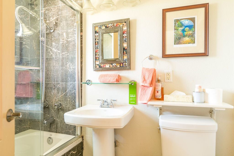 Bathroom 3, Always Inn San Clemente Bed & Breakfast, Orange