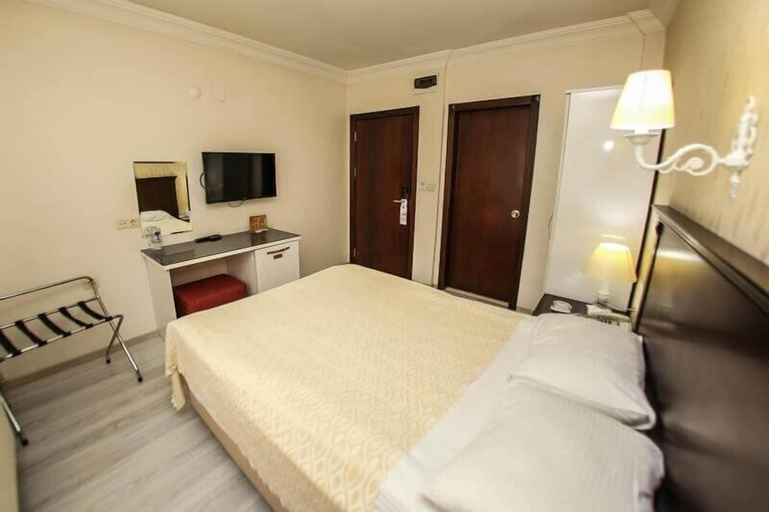 Bedroom 4, Hotel Sahiner, Merkez