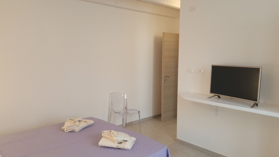 Bedroom 4, B.Sinis, Oristano