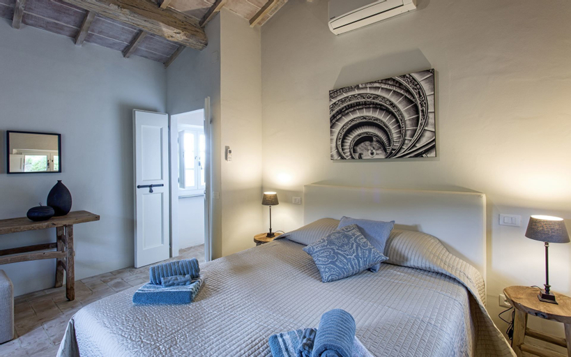 Bedroom 4, Villa Pomona, Arezzo