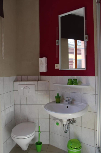 Bathroom 5, Hotel Turmdieb, Kitzingen