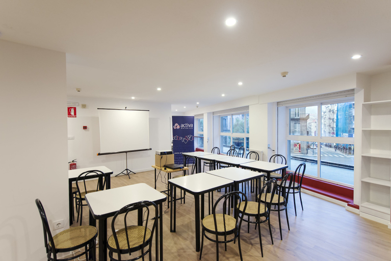Others 5, Hotel Miño, Ourense