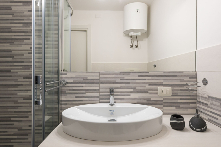 Others 4, AM Suite with Terrace by Wonderful Italy, Syracuse