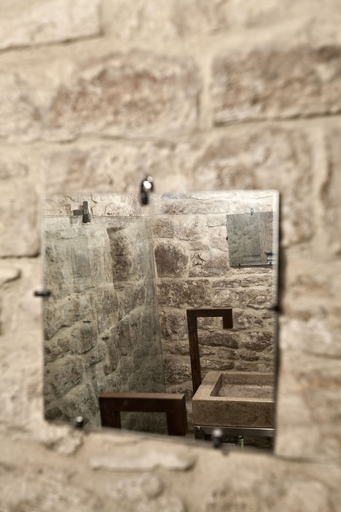 Bathroom 4, Palazzo Calò, Bari