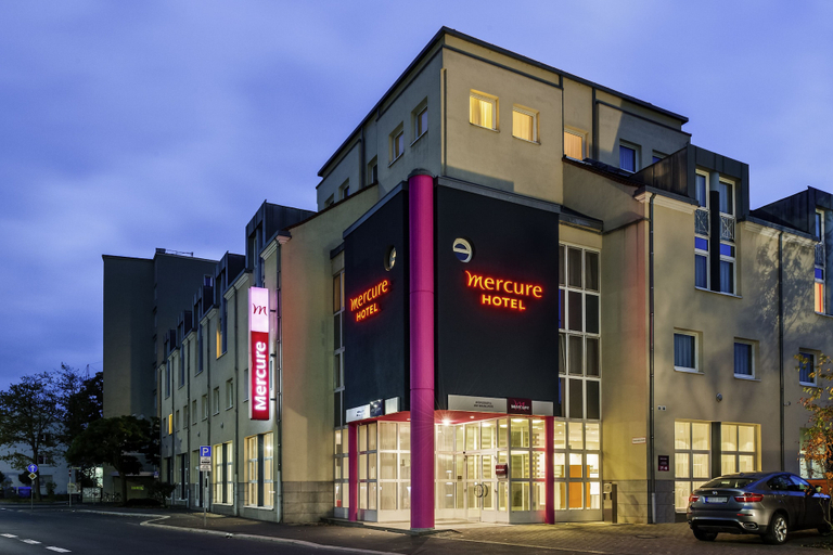 Exterior & Views 2, Mercure Hotel Wuerzburg am Mainufer, Würzburg