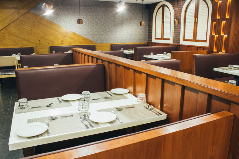 Food & Drinks 5, Ni Ambaari Suites, Mysore