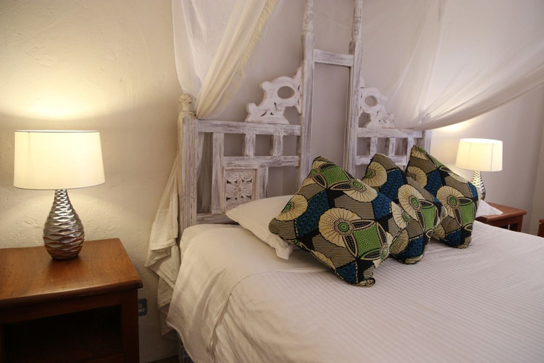 Bedroom 2, Wildebeest Eco Camp, Langata
