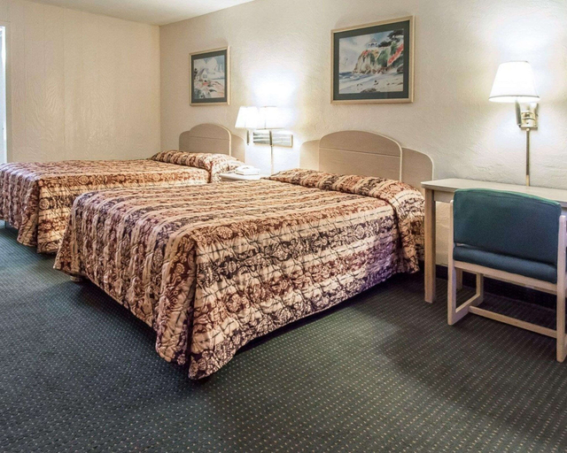 Bedroom 3, Rodeway Inn Gainesville - University Area, Alachua