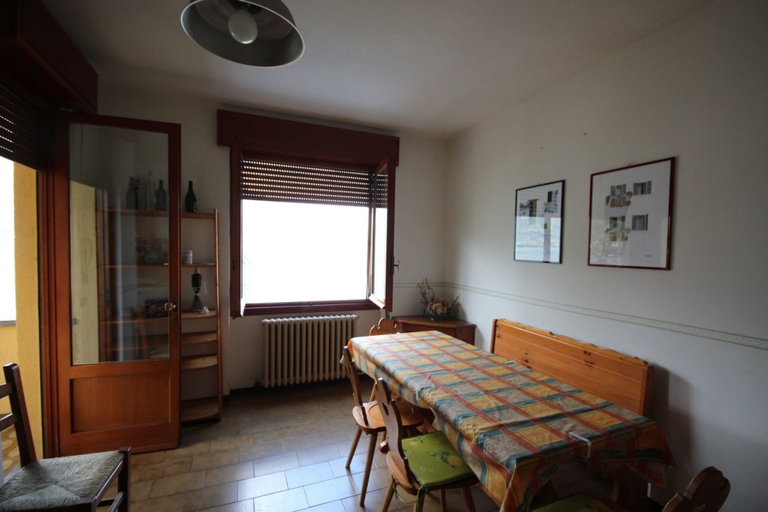 Living area, Pozzuolo Apartment, Como