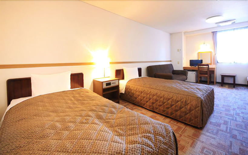 Bedroom 3, Chofu Urban Hotel, Fuchū