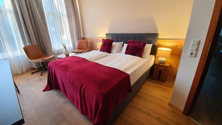 Bedroom 5, Maxhotel, Lindau (Bodensee)