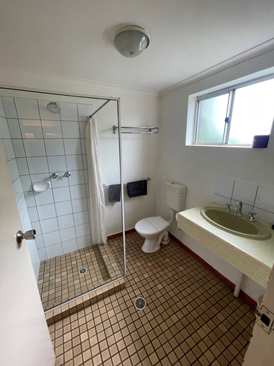 Bathroom 4, Pine Tree Motel, Katherine