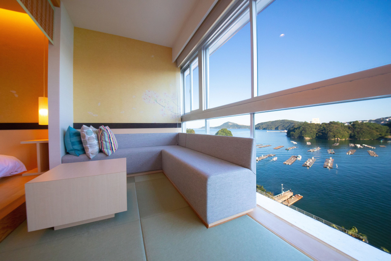 Bedroom 4, Toba Grand Hotel, Toba