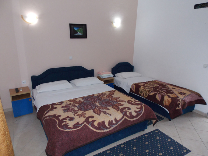 Bedroom 2, Delfini Apartments