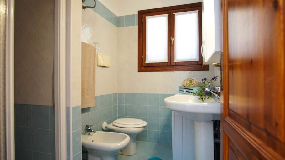 Bathroom 3, Villetta Sartori, Olbia-Tempio