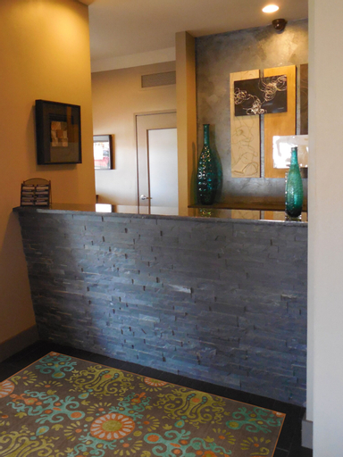 Public Area 2, Eastland Suites Hotel & Conference Ctr, Trademark by Wyndham, McLean