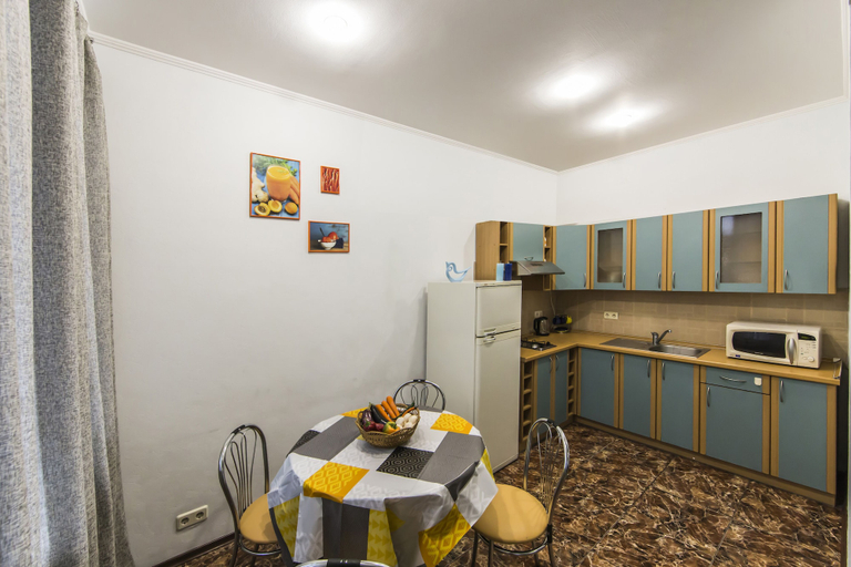Others 5, Lovely Bright Apartment V. Vasilkivska, Shevchenkivs'kyi