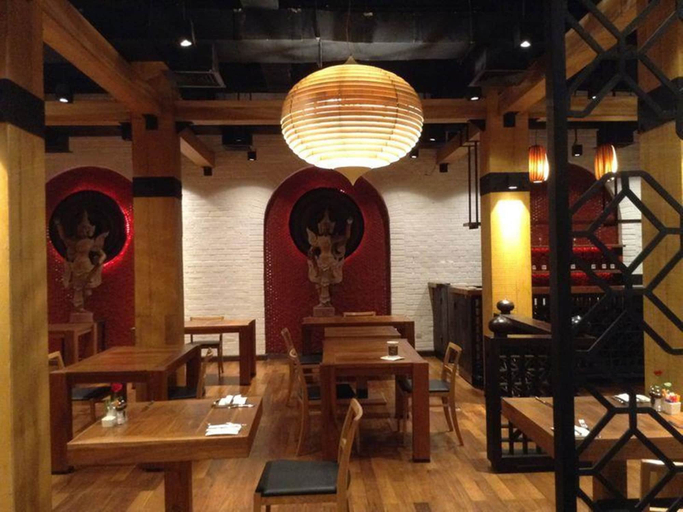 Food & Drinks 5, The Loft Yangon, Yangon