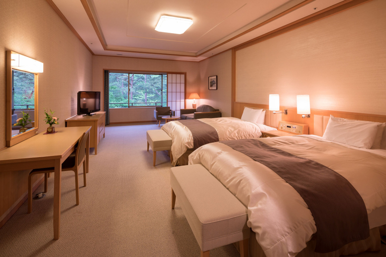 Bedroom 3, Hanamaki Onsen Kashoen, Hanamaki