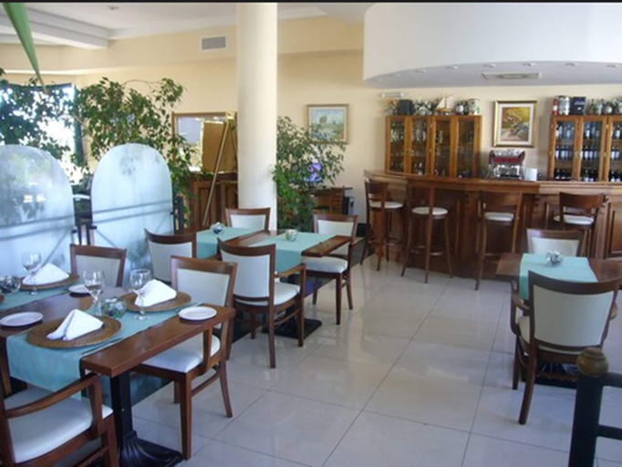 Food & Drinks 5, La Foret, n.a351