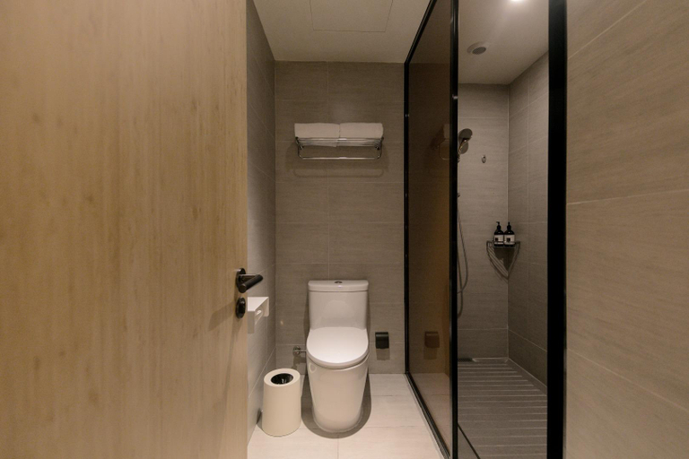 Bathroom 4, Ji Hotel (Nanjing Ming Palace), Nanjing