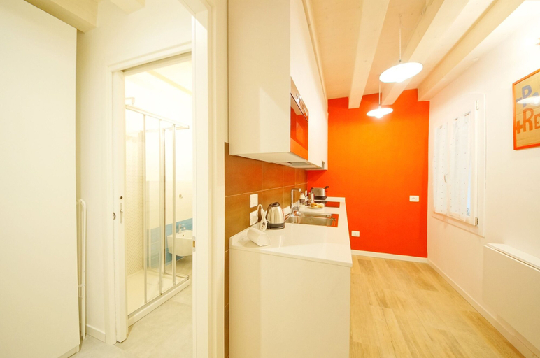 Others 5, DolceVita Apartments N. 443, Venezia