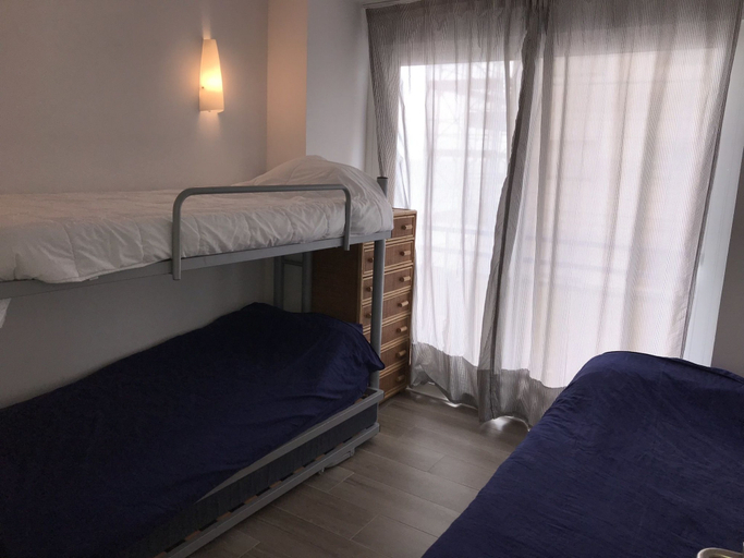 Bedroom, Apartamento San Sebastián 5D, Girona