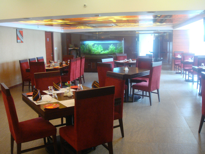 Food & Drinks 5, Hotel Chennai Le Palace, Thiruvallur