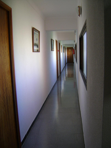 Others 5, Hostal Saturno, Baleares