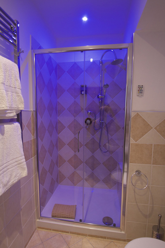 Bathroom 5, B&B La Perla di Roma, Rome