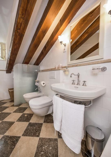 Bathroom 3, Luxury House Hvar City Center, Hvar